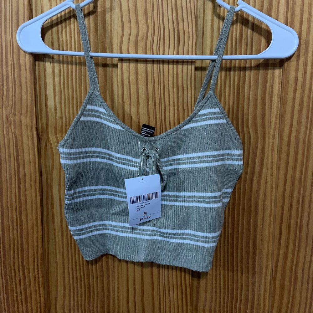 Cute tank top, forever 21 size S